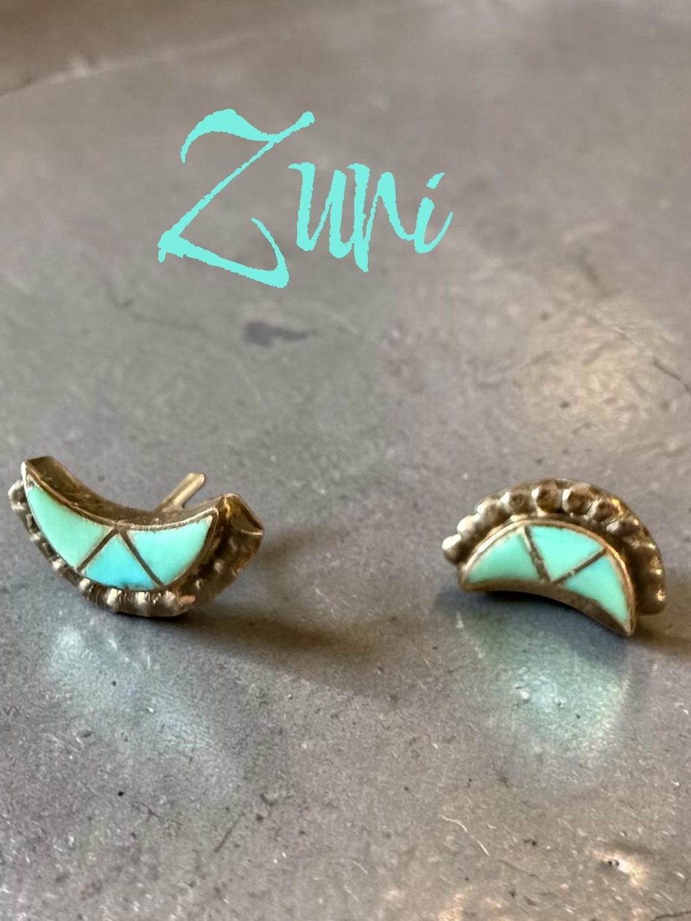 Zuni Turquoise Crescent Stud Earrings - Light Turquoise Inlay